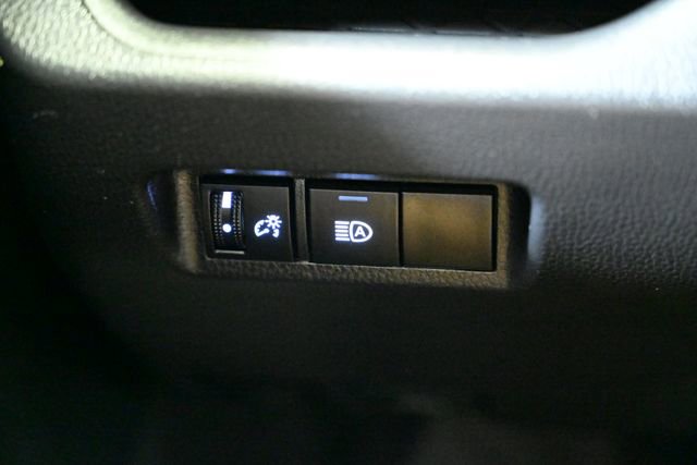 Used 2024 Toyota RAV4 XLE image 41