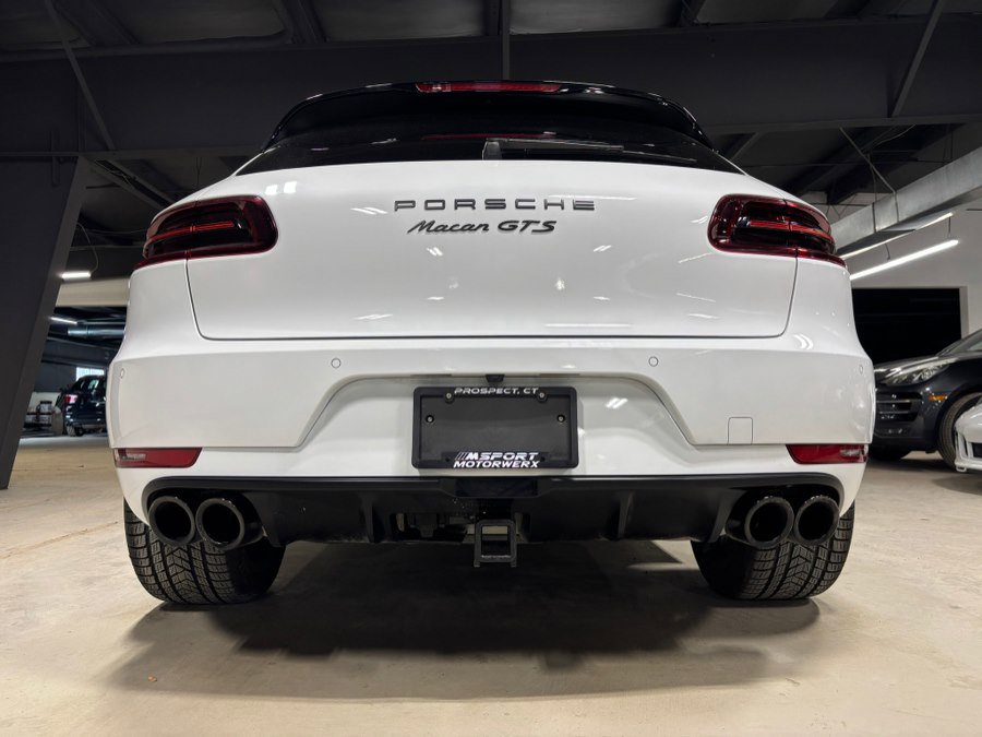 Used 2018 Porsche Macan GTS w/ Premium Package Plus image 7