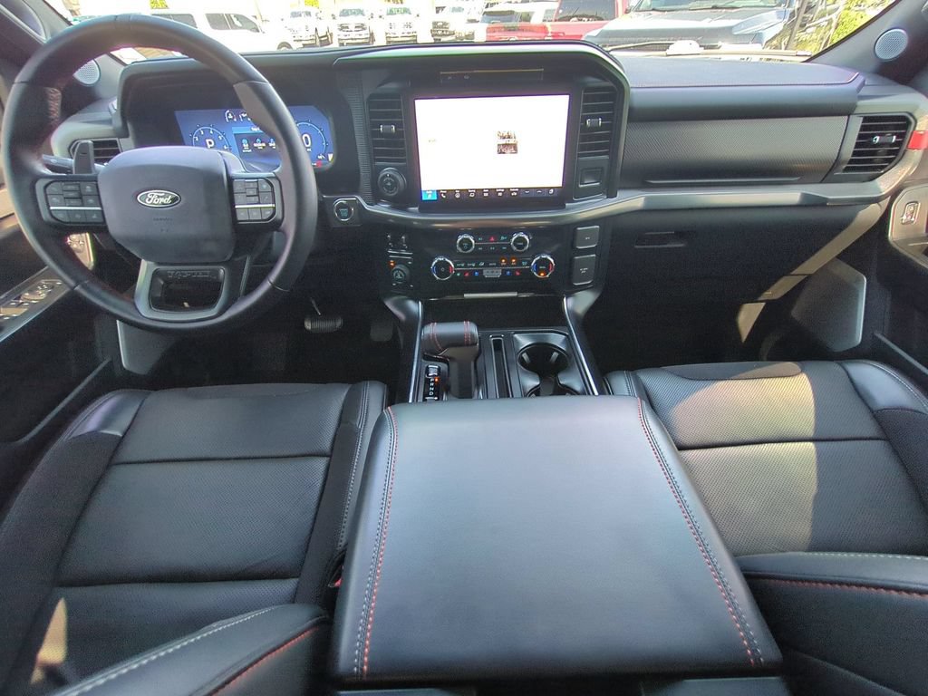 Used 2025 Ford F150 Raptor AWD/4WD image 18