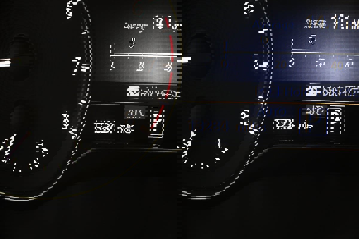 Used 2023 INFINITI QX80 Premium Select w/ All-Season Package image 41