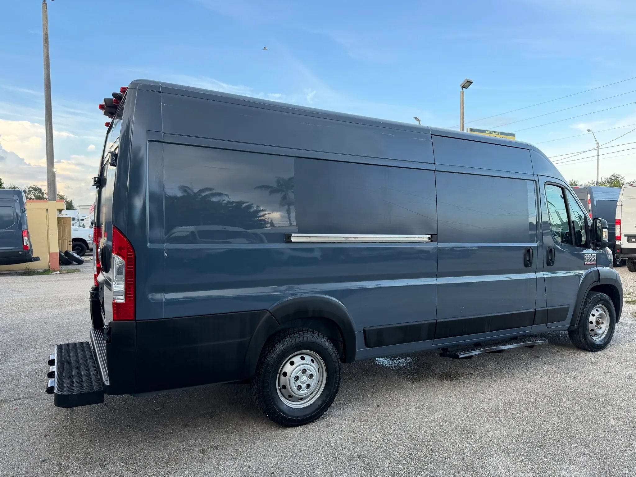Used 2021 RAM ProMaster 3500 159 High Roof Extended FWD image 6