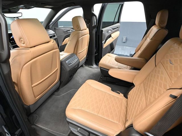 Used 2022 Cadillac Escalade Premium Luxury w/ Touring Package image 42