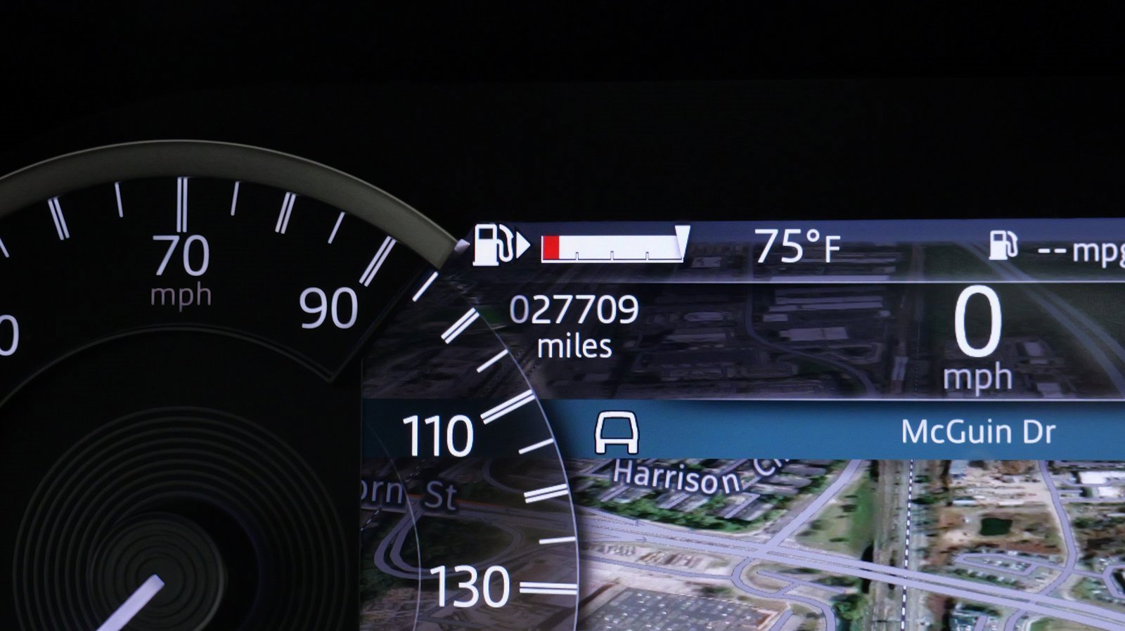 Used 2023 Land Rover Discovery Sport S image 49