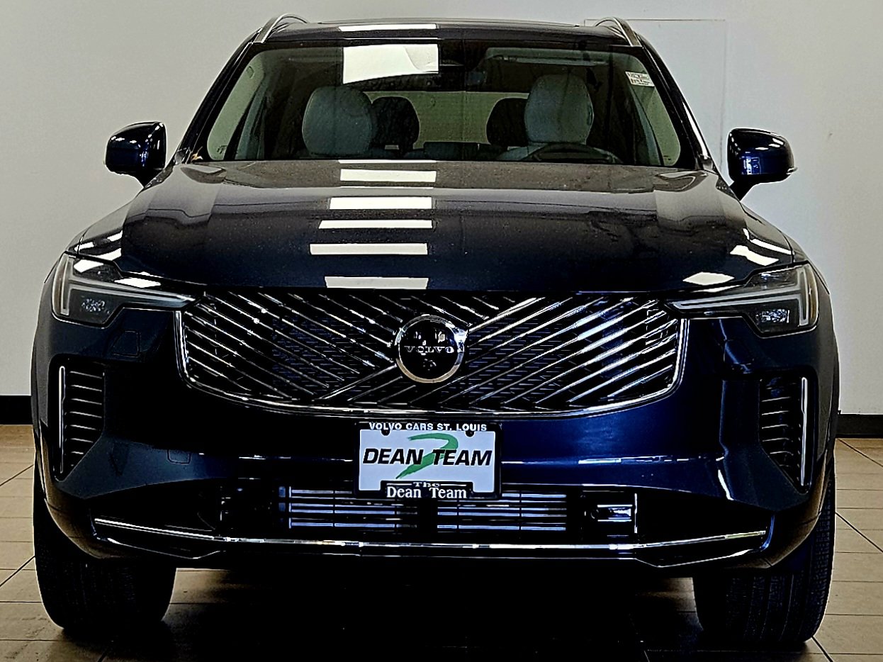 New 2026 Volvo XC90 T8 Ultra w/ Protection Package Premier image 7
