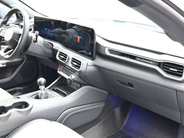 Used 2024 Ford Mustang GT Premium image 29
