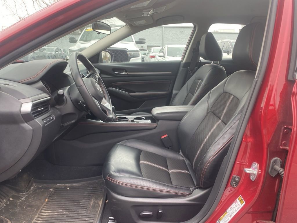 Used 2023 Nissan Altima 2.5 SR image 15