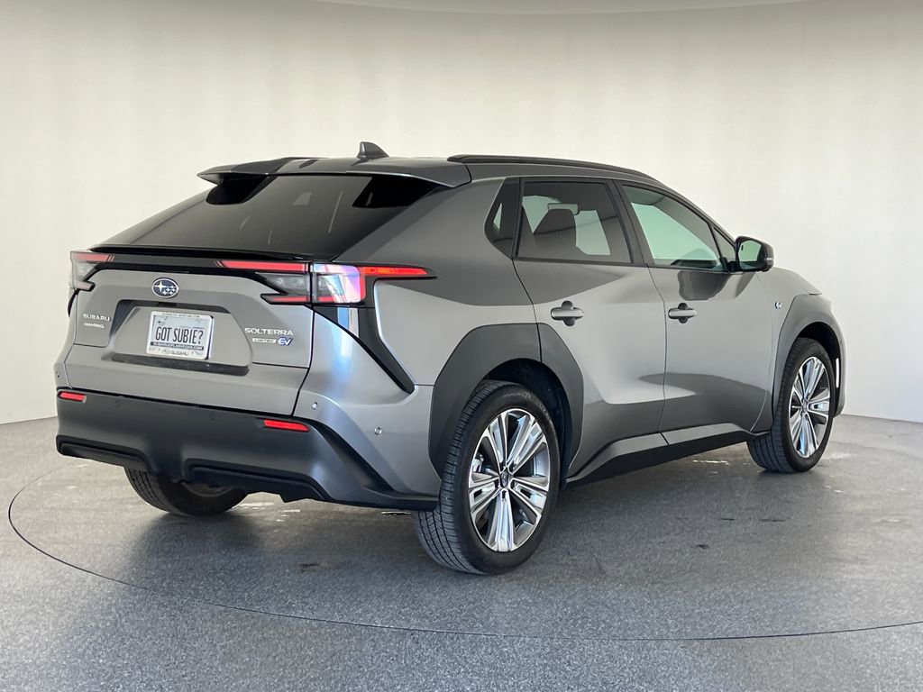 Used 2024 Subaru Solterra Limited image 6