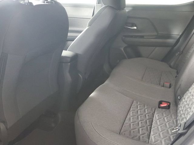New 2026 Nissan Kicks SV w/ Cold Weather Package FWD image 31