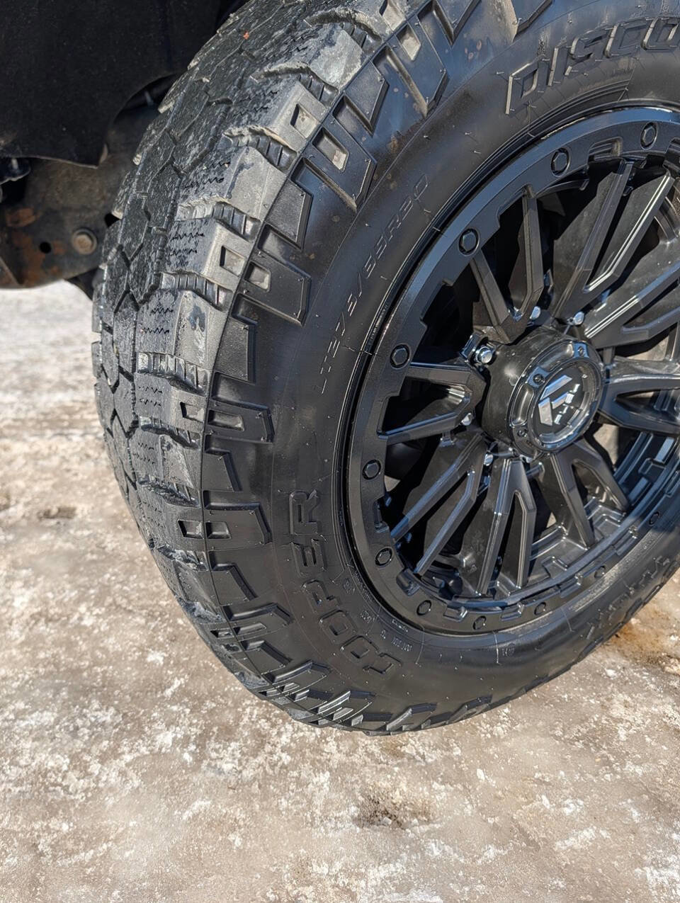 Used 2016 Chevrolet Silverado 2500 LT w/ LT Convenience Package image 11