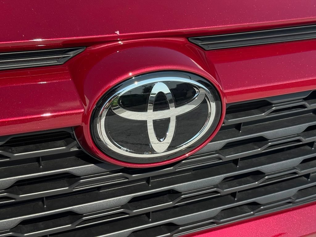 Used 2025 Toyota RAV4 XLE Premium w/ Weather Package AWD/4WD image 10