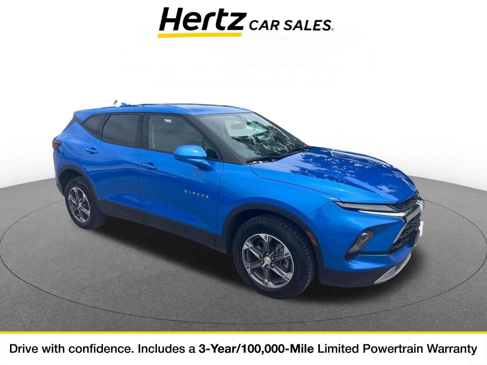 Used 2025 Chevrolet Blazer LT FWD image 1