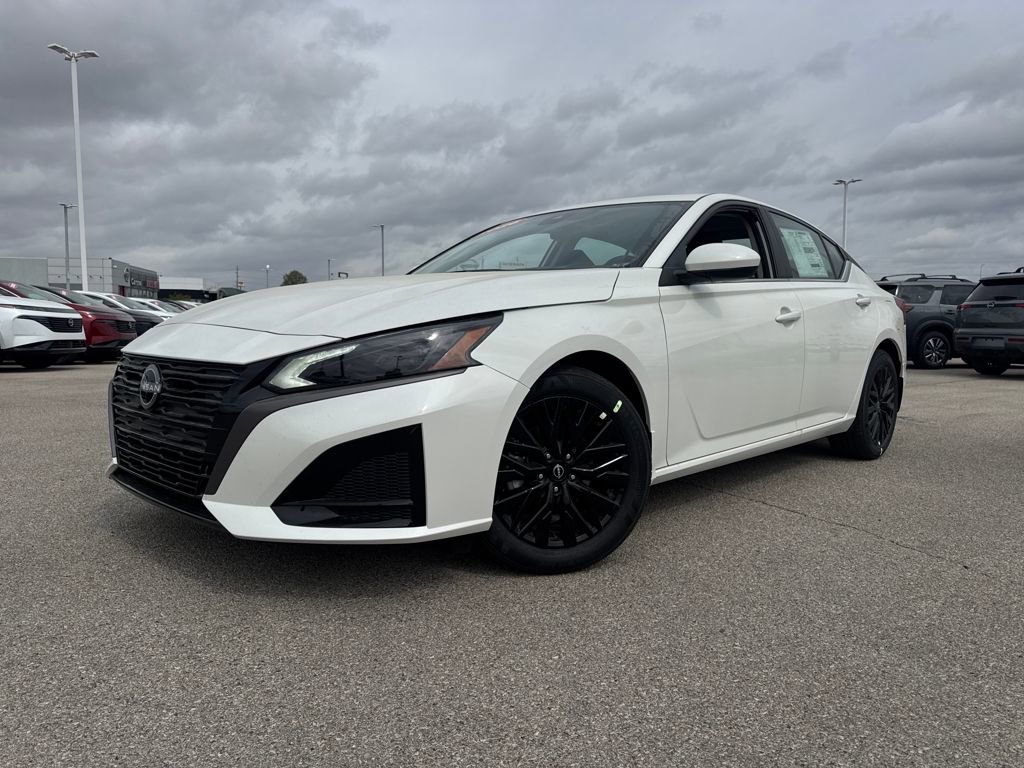 New 2026 Nissan Altima 2.5 SV w/ SV Special Edition Package FWD image 1