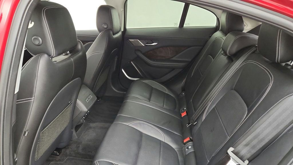 Used 2020 Jaguar I-PACE S image 21