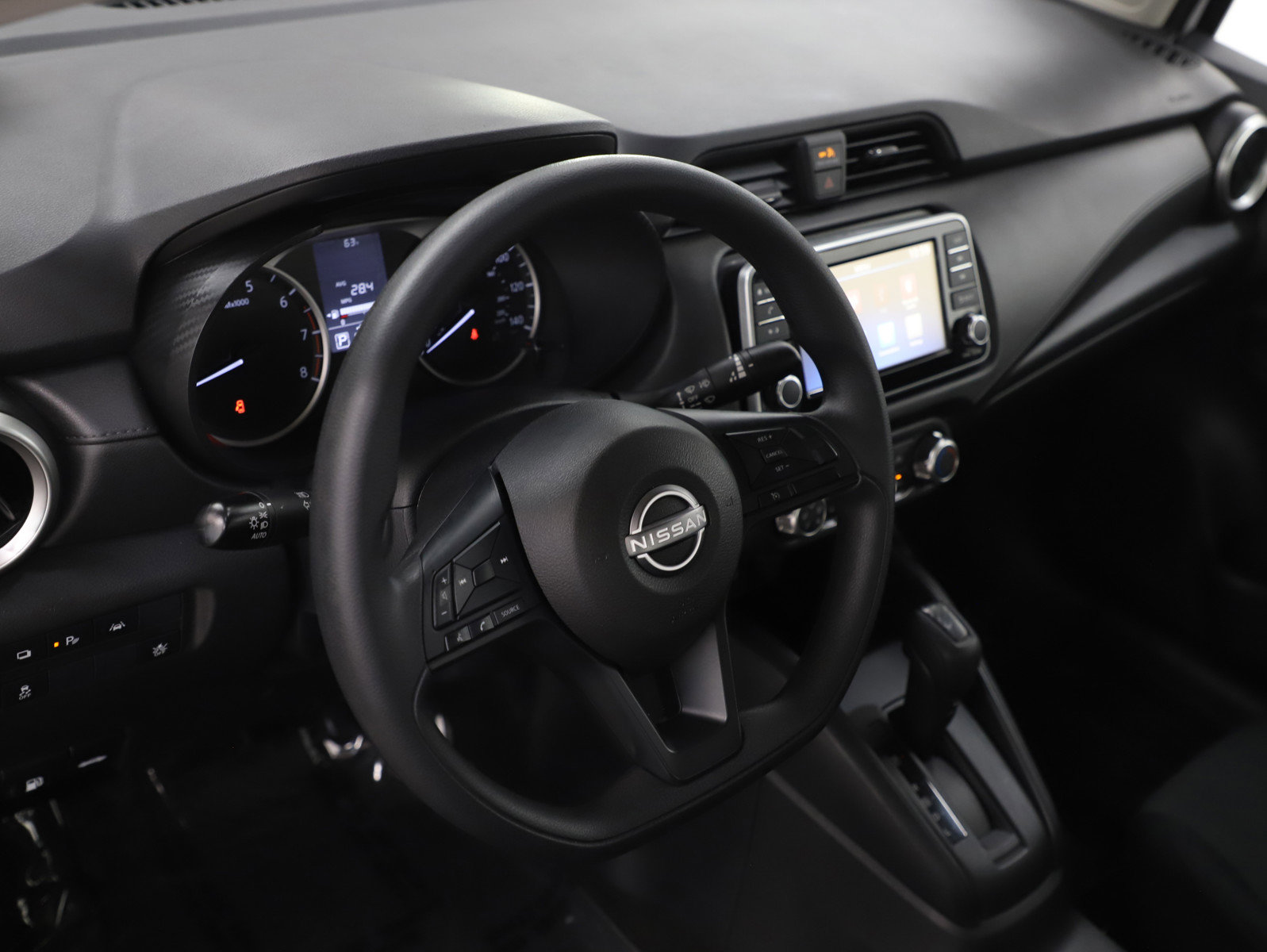 Used 2024 Nissan Versa S w/ Trunk Package image 19