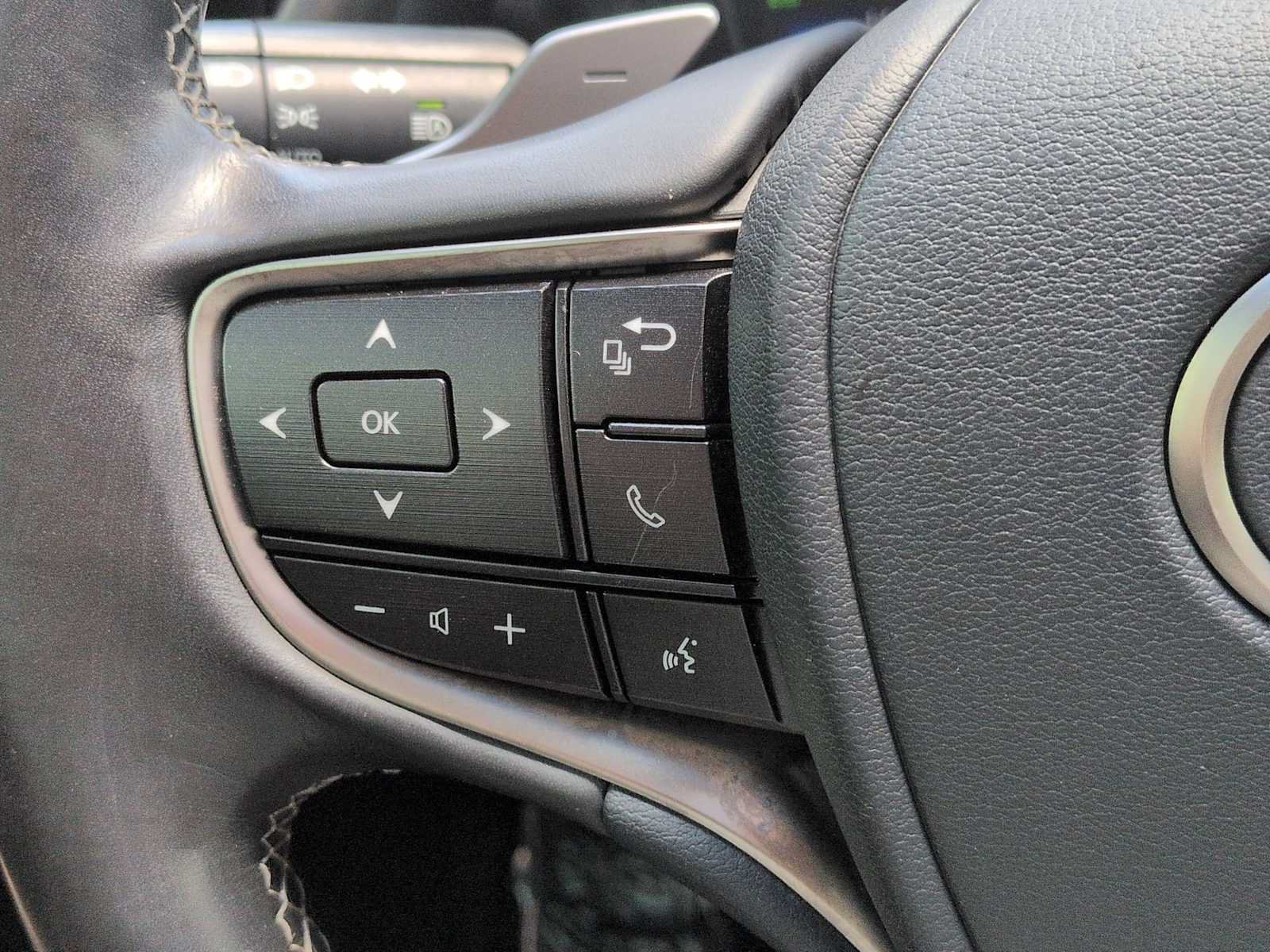 Used 2019 Lexus ES 350 w/ Premium Package FWD image 26