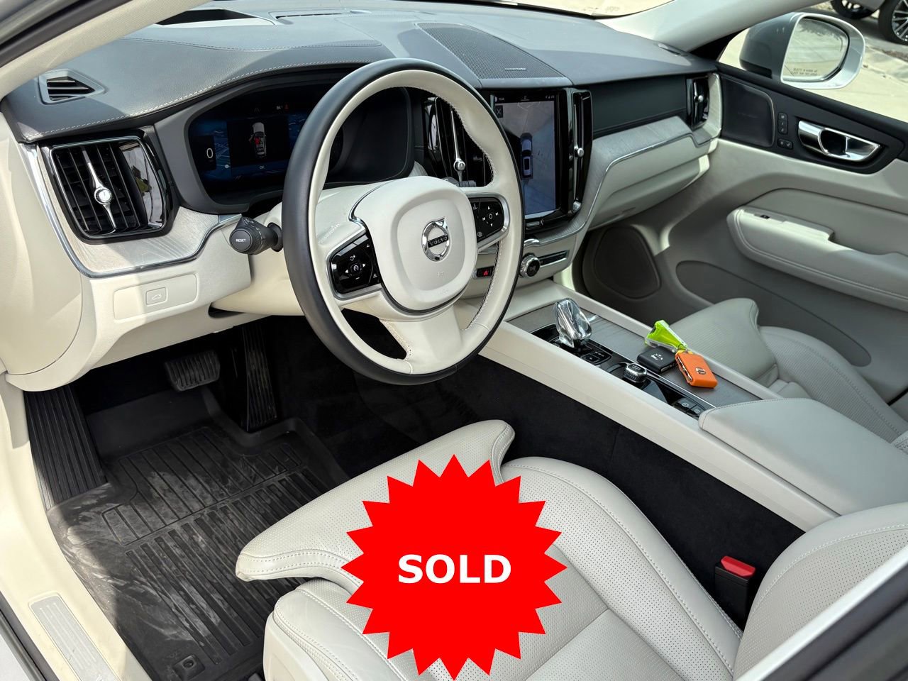 Certified 2023 Volvo XC60 B5 Ultimate w/ Climate Package AWD/4WD image 16