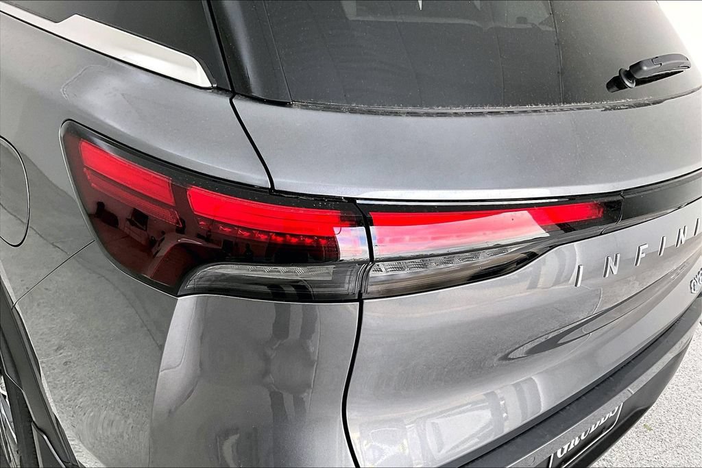 New 2027 INFINITI QX60 Luxe w/ Cargo Package FWD image 33