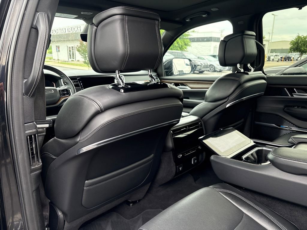 Used 2024 Jeep Grand Wagoneer L 4WD image 47