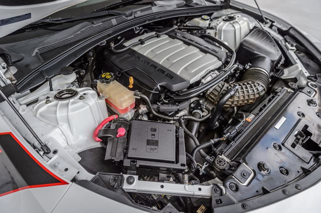 Used 2018 Chevrolet Camaro SS w/ Redline Edition RWD image 21