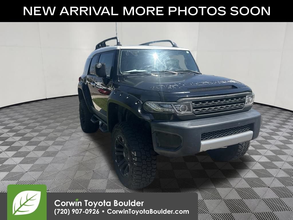 Used 2007 Toyota FJ Cruiser 4WD w/ Upgrade Pkg 2