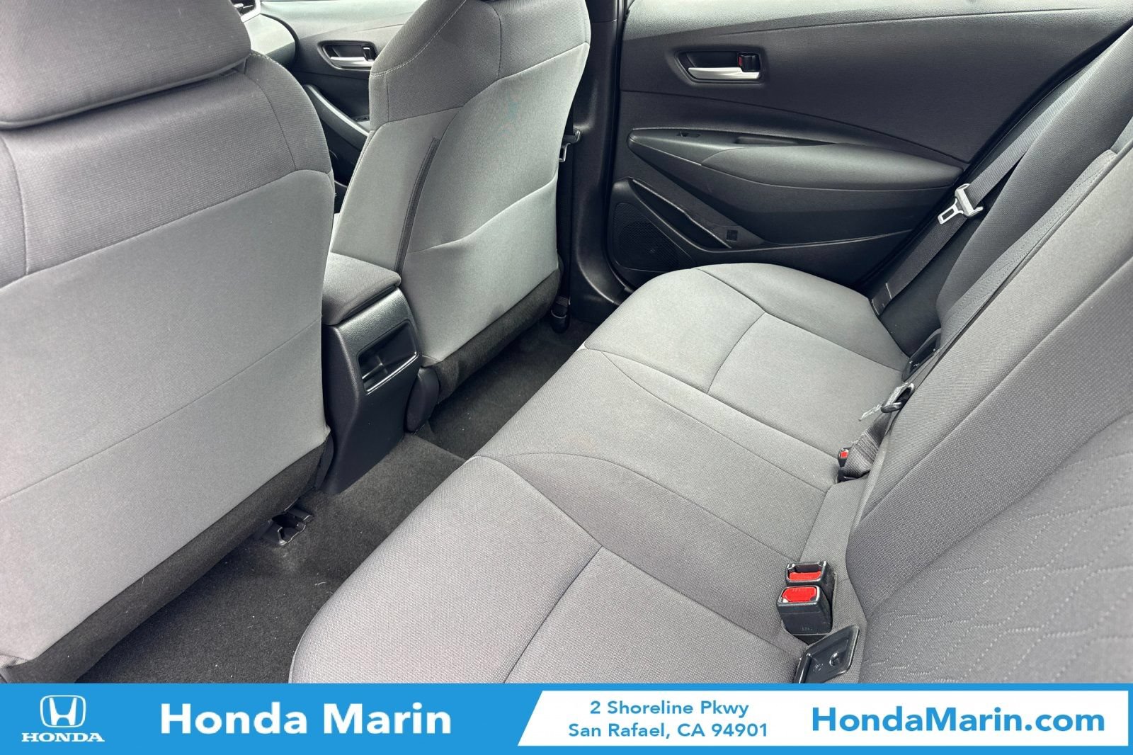Used 2020 Toyota Corolla LE FWD image 15