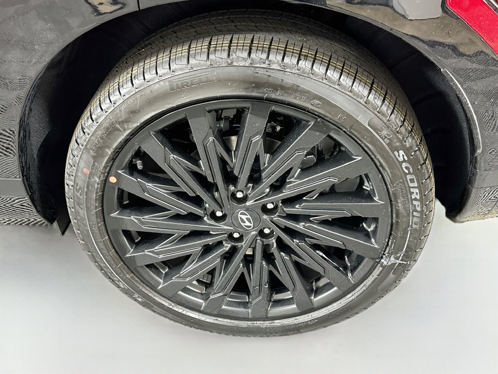 New 2027 Hyundai Santa Fe Calligraphy FWD image 22
