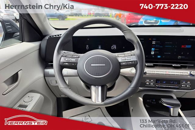 Used 2024 Hyundai Kona SEL image 7