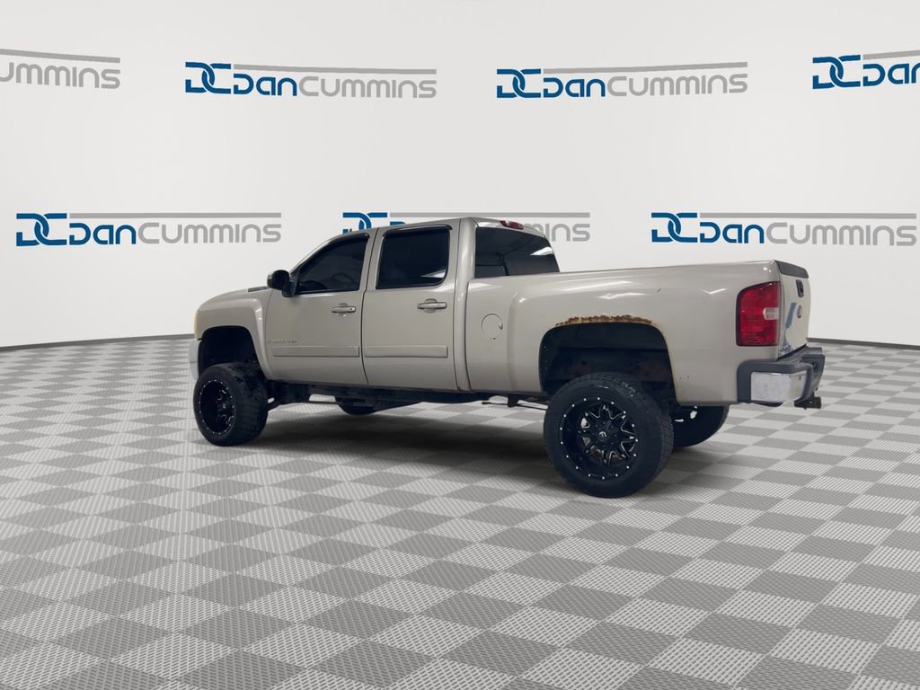 Used 2008 Chevrolet Silverado 2500 LTZ w/ Suspension Package, Off-Road image 6