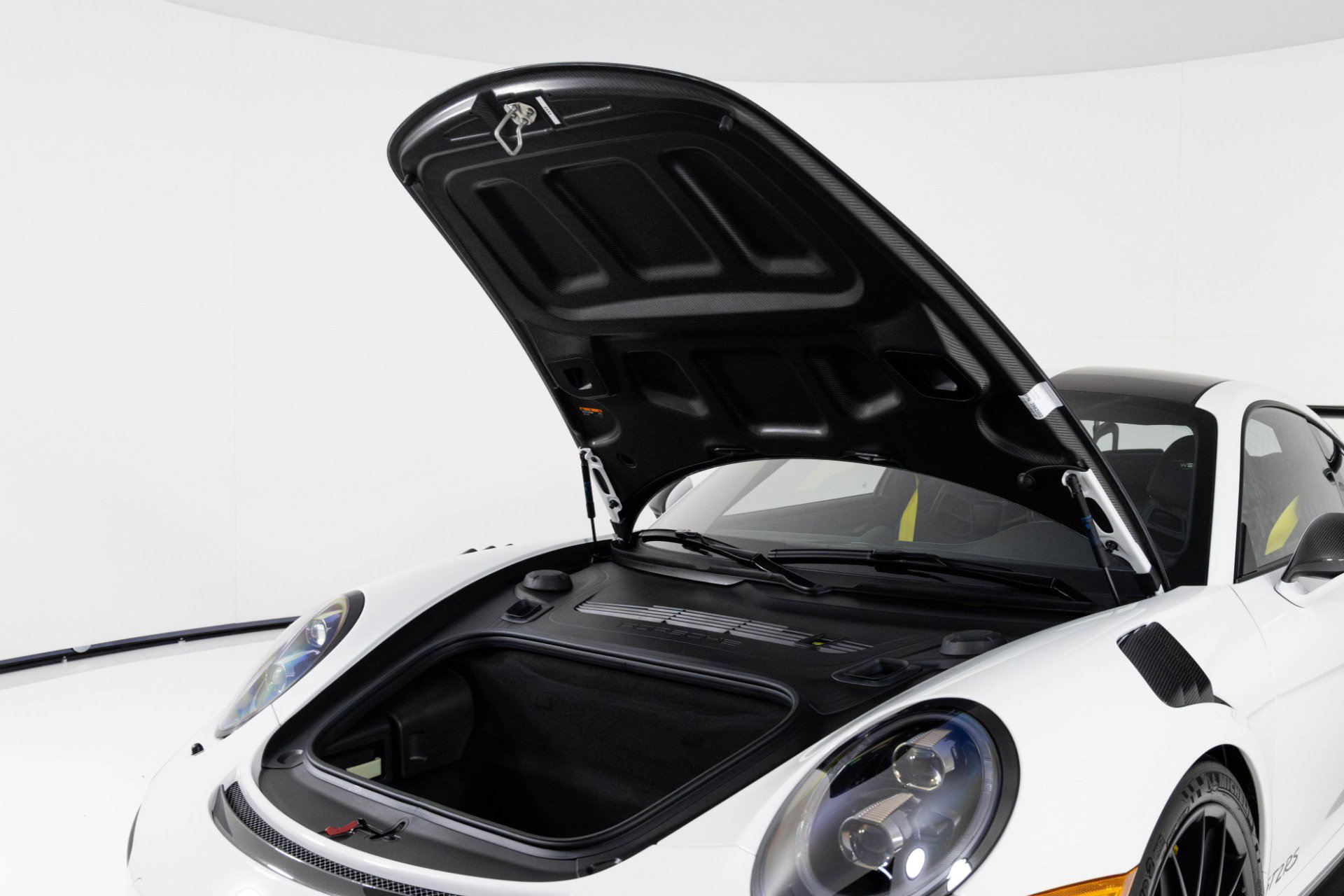 Used 2018 Porsche 911 GT2 RS image 45