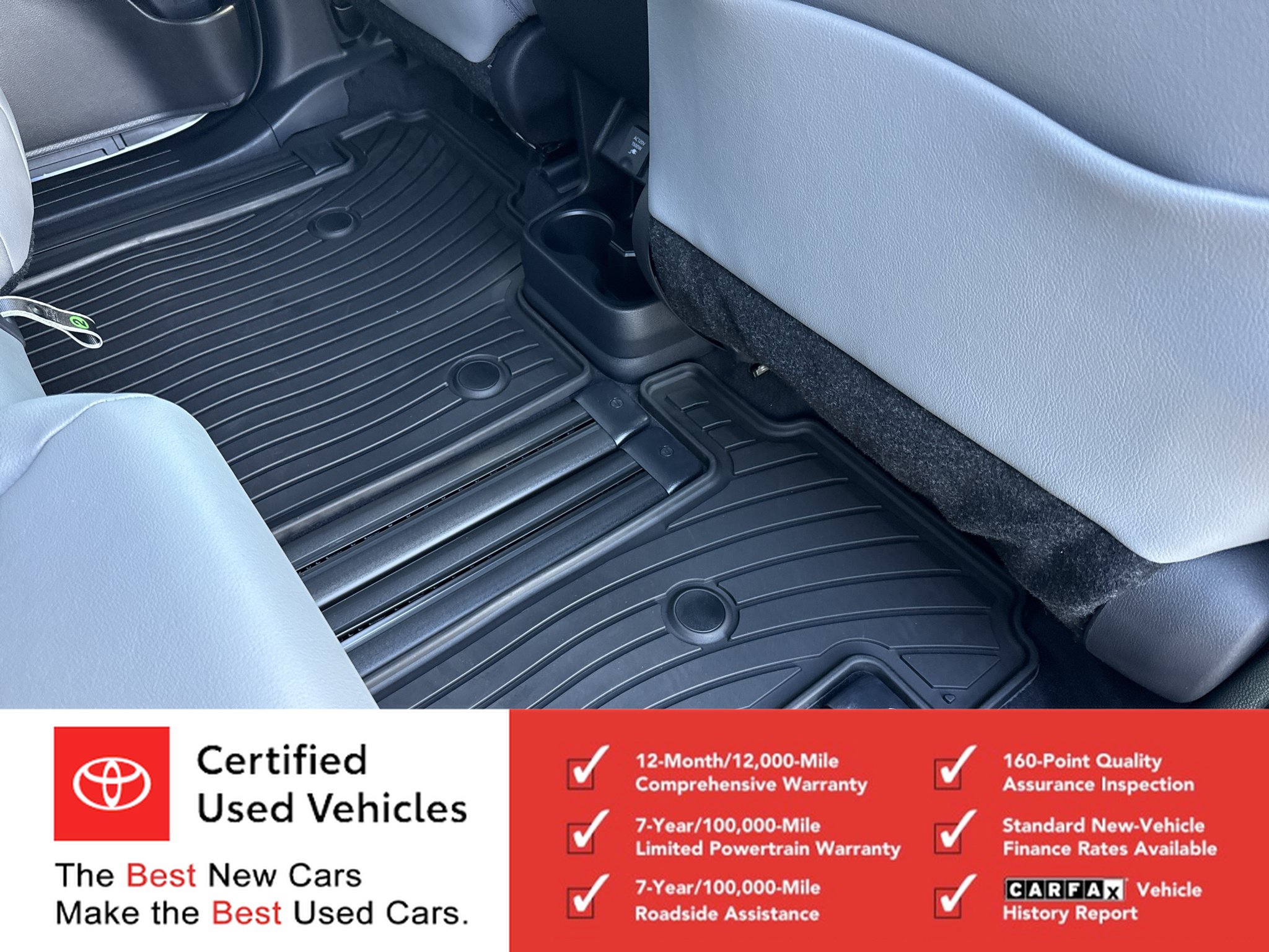Certified 2026 Toyota Sienna XLE FWD image 16