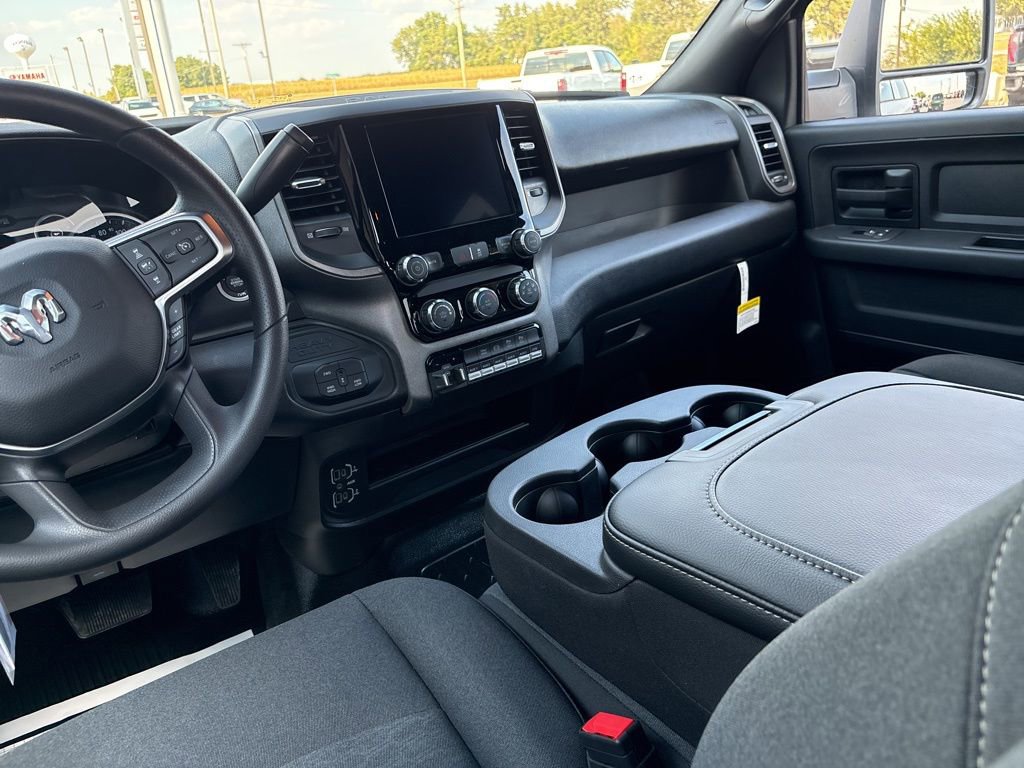 New 2026 RAM 3500 Tradesman w/ Chrome Appearance Group image 20