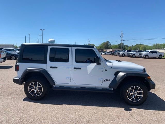 Used 2024 Jeep Wrangler Sport S image 8