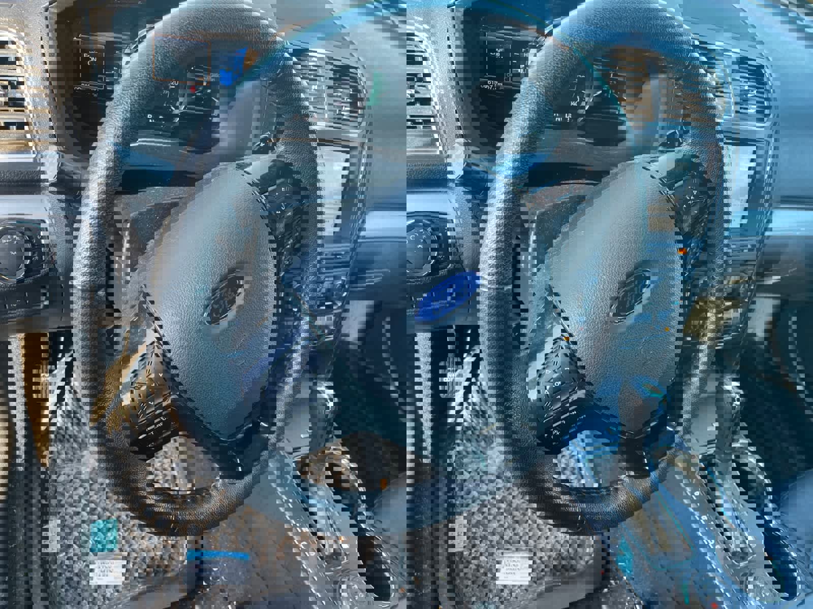 Certified 2017 Ford Explorer XLT w/ Equipment Group 202A image 13