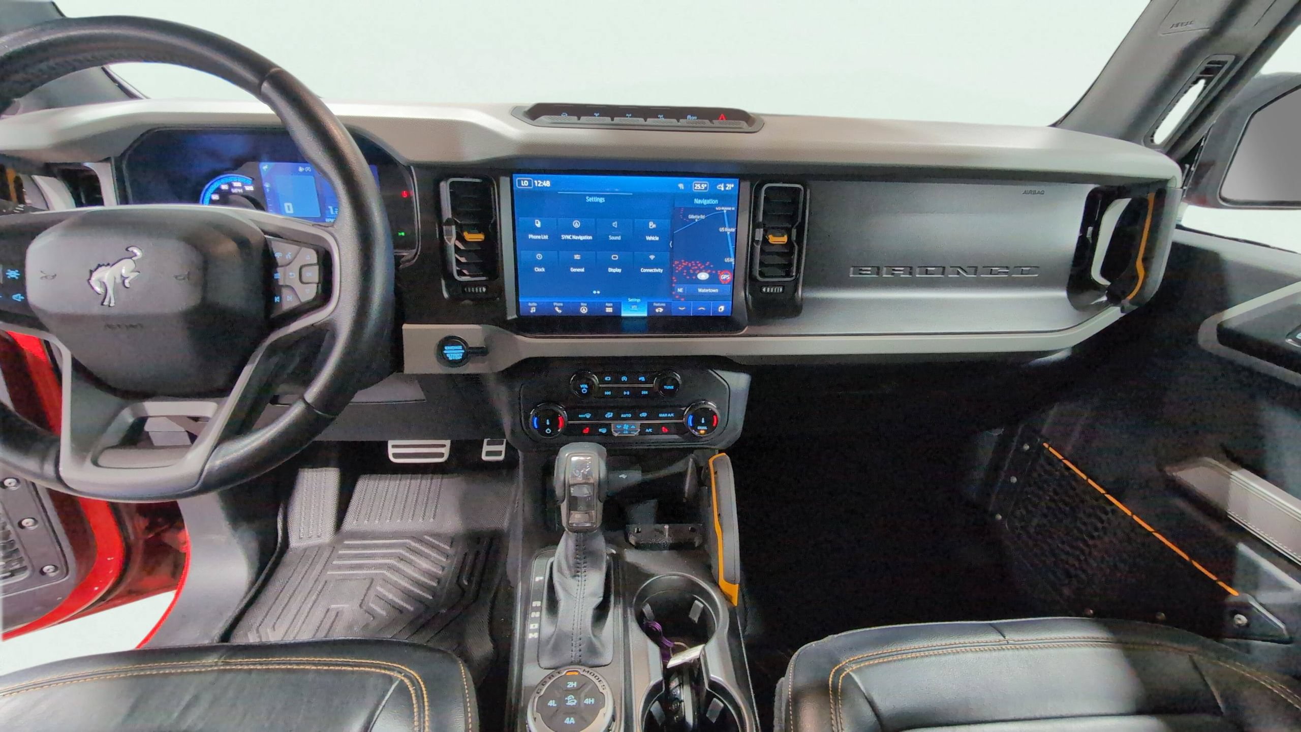 Used 2022 Ford Bronco Badlands w/ Sasquatch Package AWD/4WD image 22
