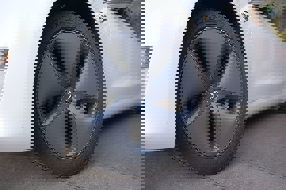 Used 2020 Tesla Model 3 Standard Range Plus image 38