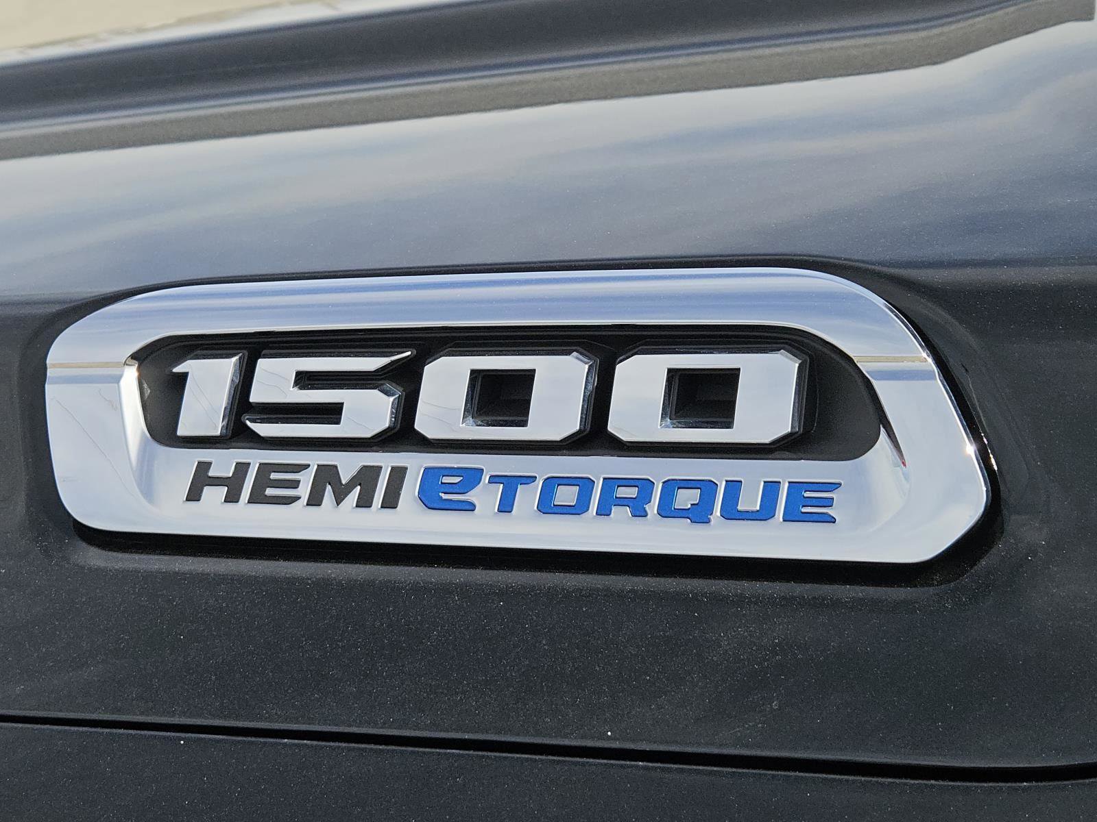 Used 2024 RAM 1500 Laramie RWD image 10