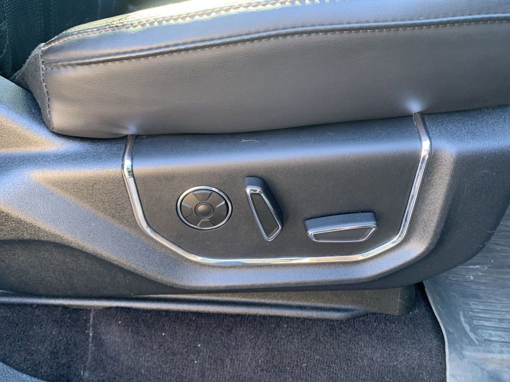 Used 2021 Ford Expedition Max Platinum AWD/4WD image 18