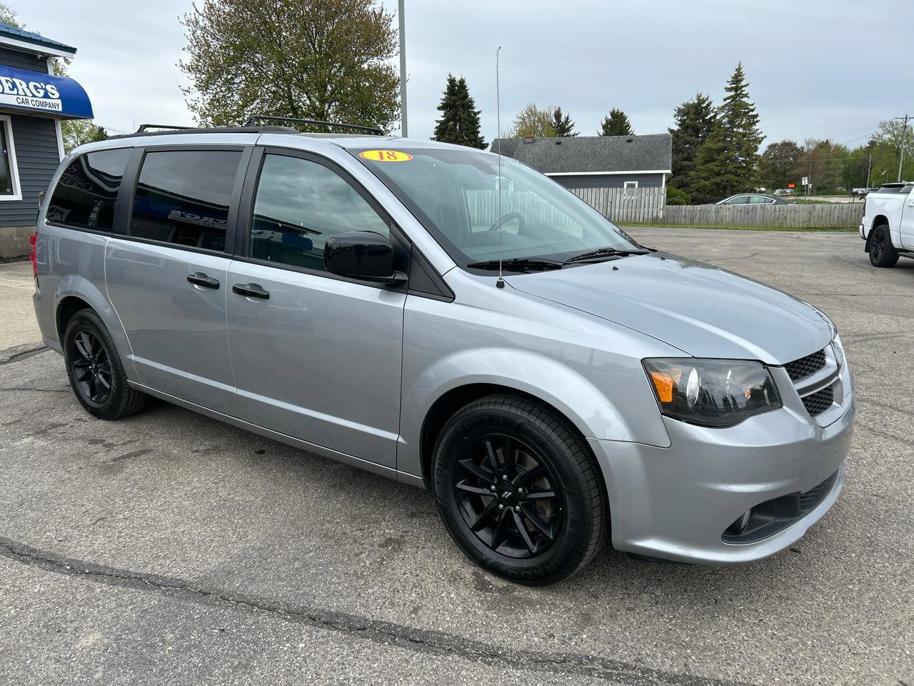 Used 2018 Dodge Grand Caravan GT FWD image 5