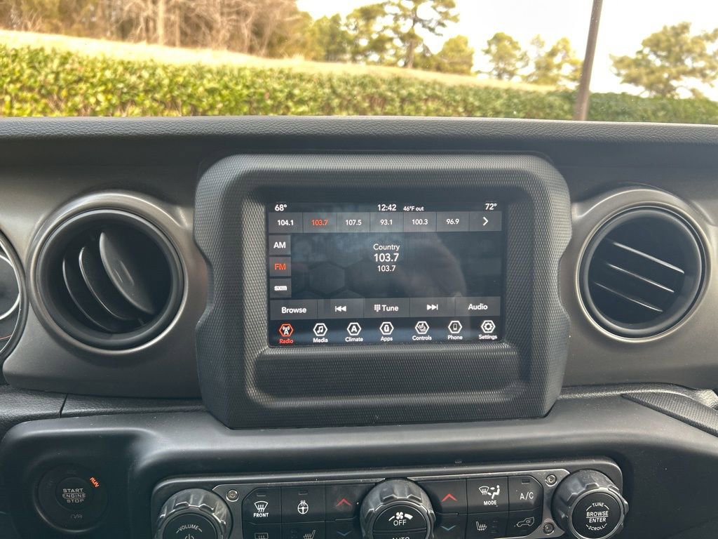 Used 2021 Jeep Wrangler Unlimited Sport image 18