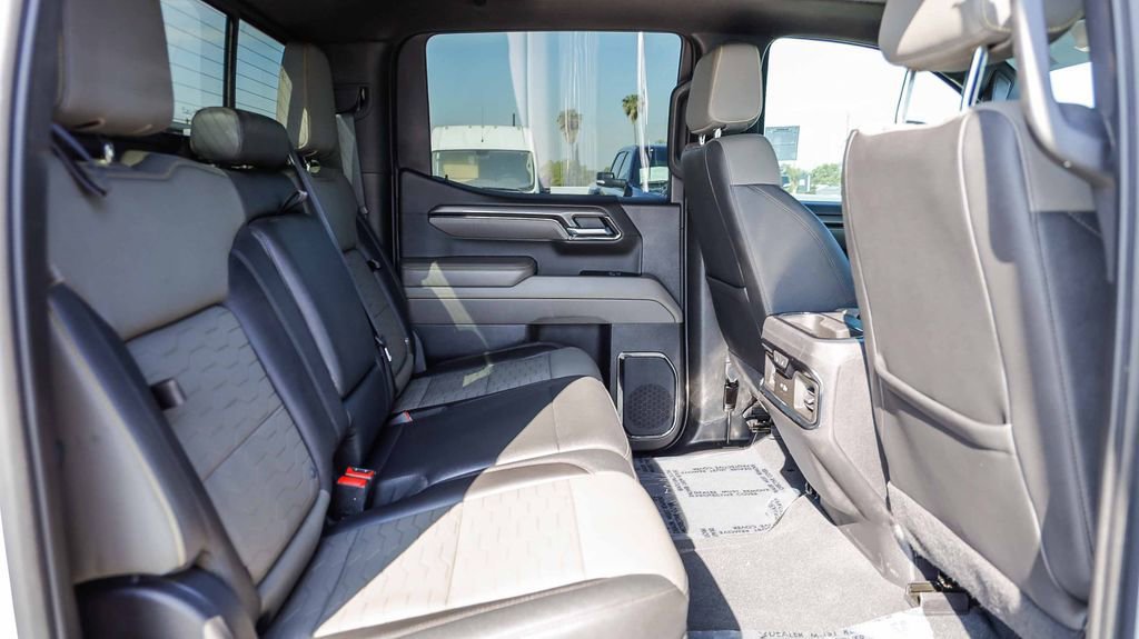 Used 2023 Chevrolet Silverado 1500 ZR2 w/ Technology Package AWD/4WD image 20