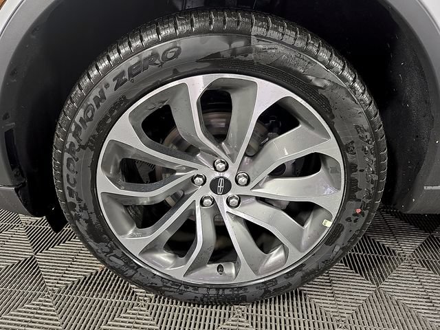 New 2026 Lincoln Aviator Reserve AWD/4WD image 9