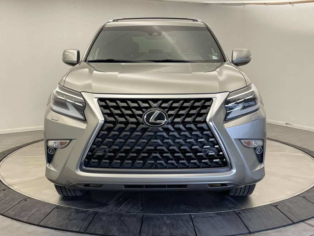 Used 2023 Lexus GX 460 Premium w/ Premium Package AWD/4WD image 8