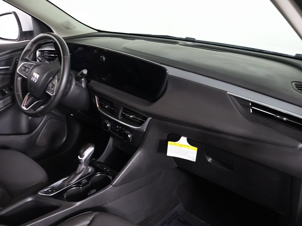 Used 2024 Buick Encore GX Preferred FWD image 25