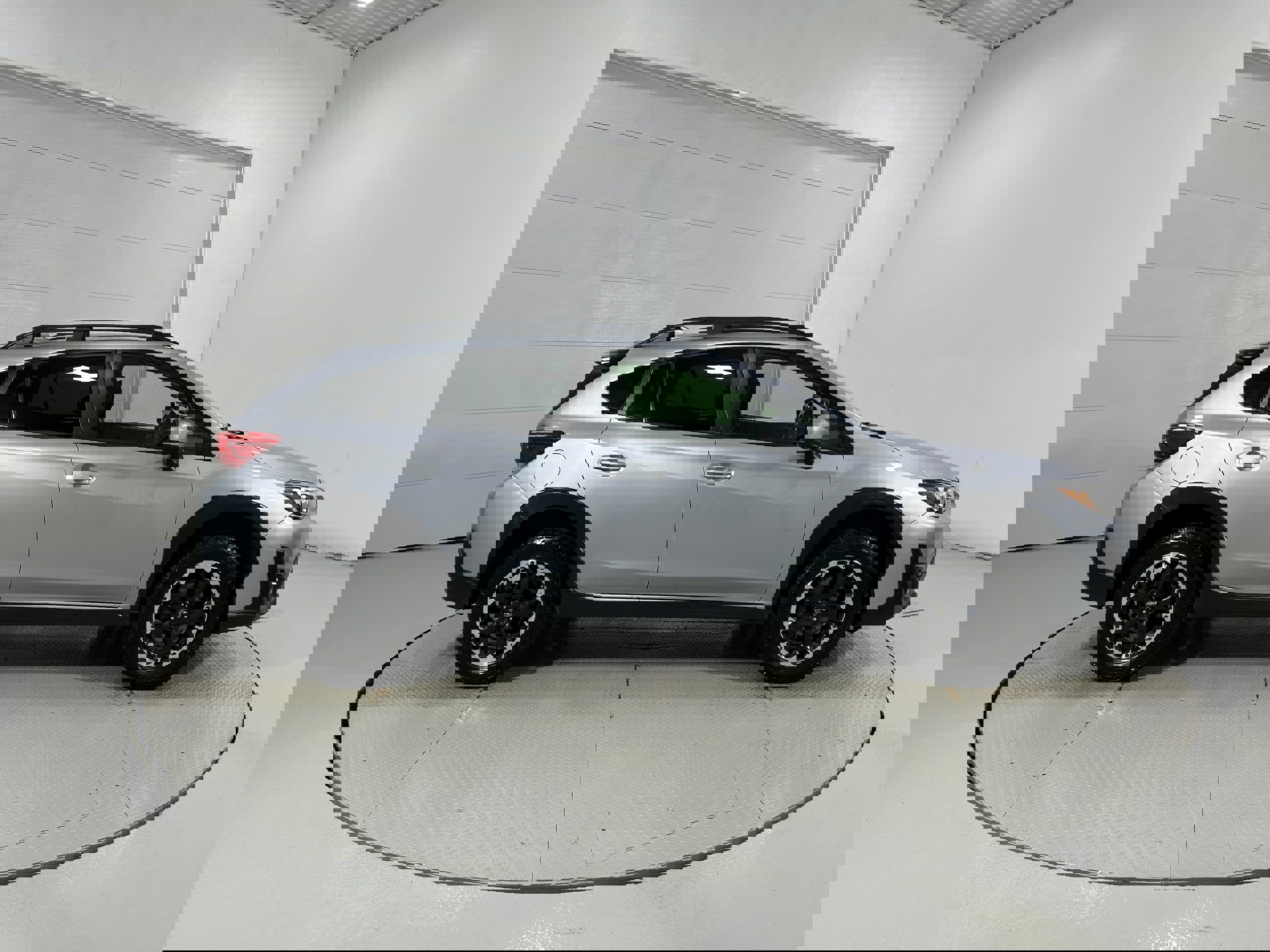 Used 2021 Subaru Crosstrek 2.0i Premium image 32