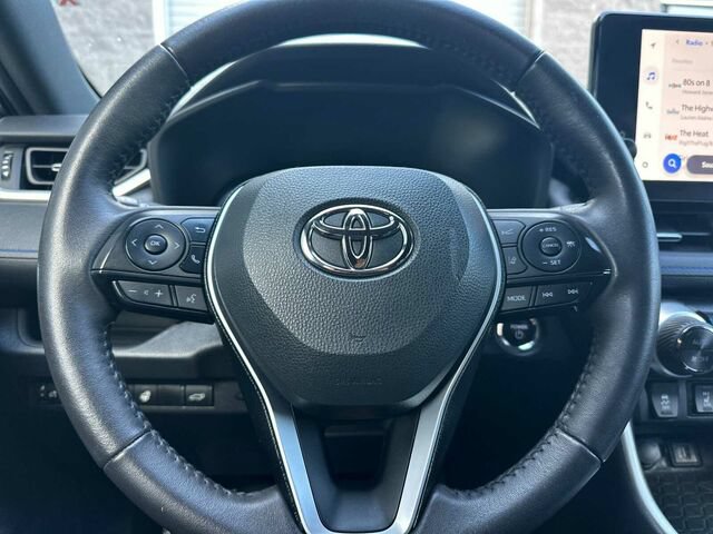Used 2024 Toyota RAV4 XSE w/ Weather Package AWD/4WD image 27