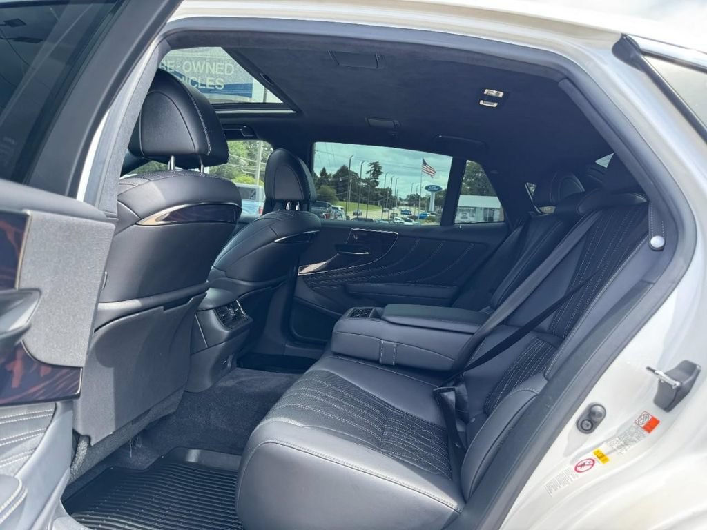 Used 2018 Lexus LS 500 AWD w/ Interior Upgrade Package image 10
