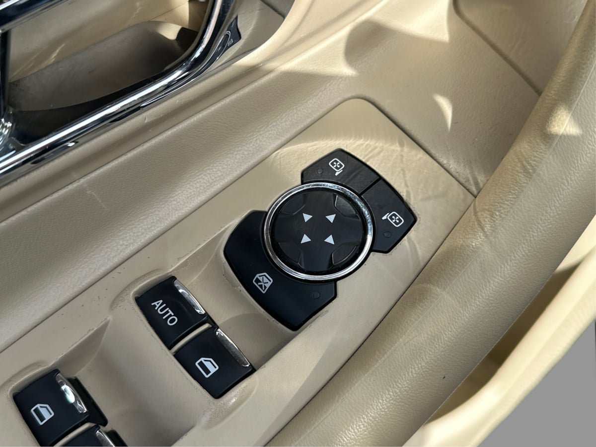Used 2019 Ford Taurus SEL AWD/4WD image 20