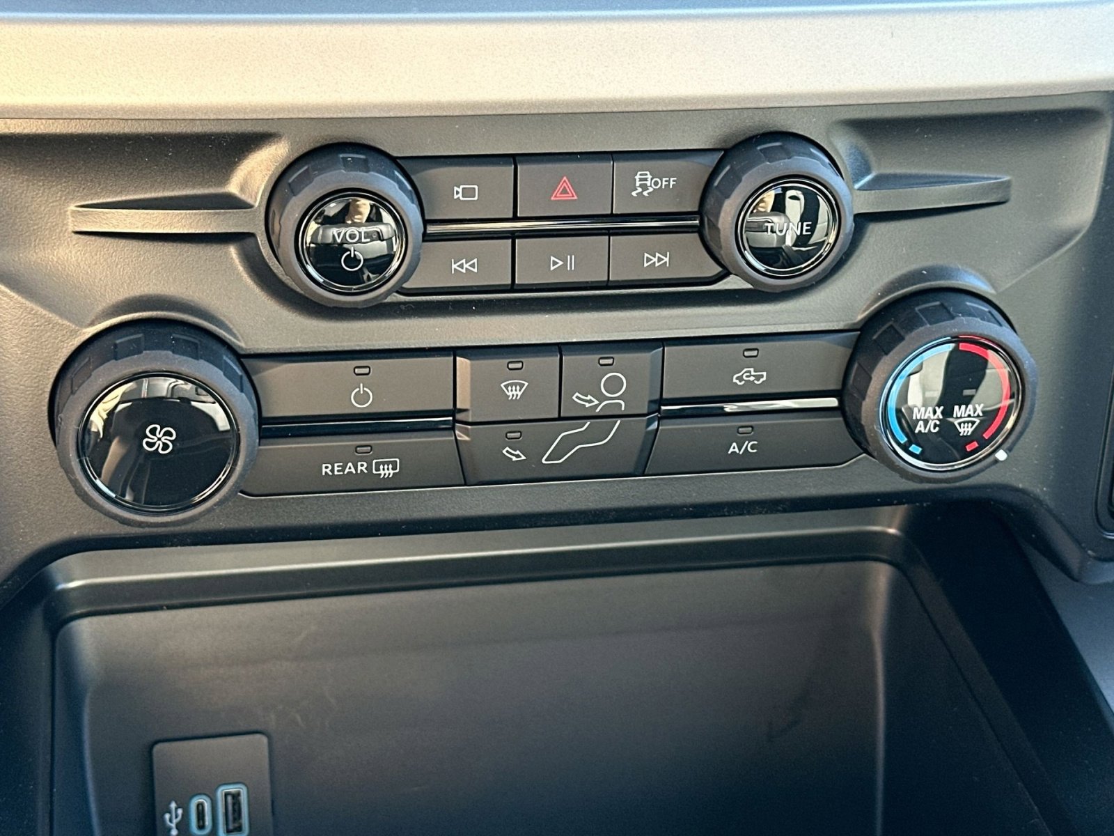 New 2026 Ford F450 XLT w/ 360-Degree Camera Package image 26