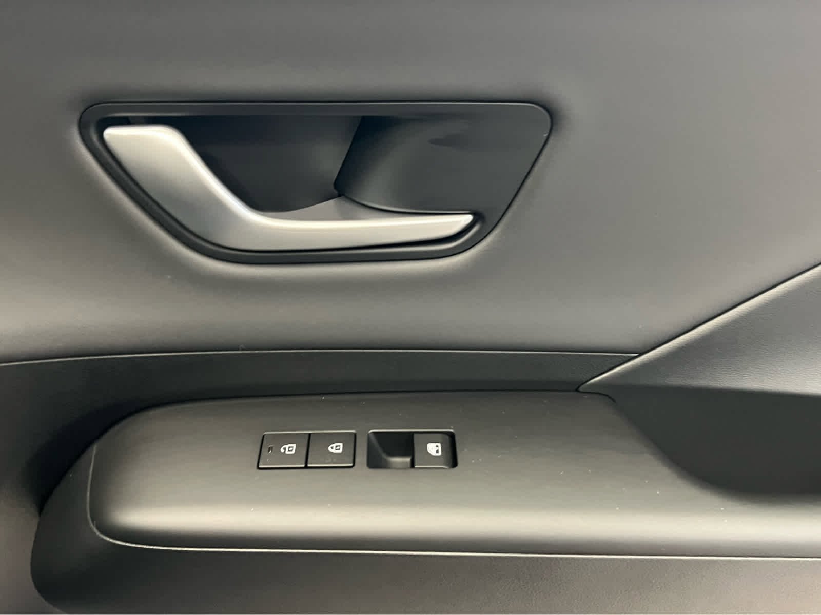 New 2026 Hyundai Kona SEL Premium image 17
