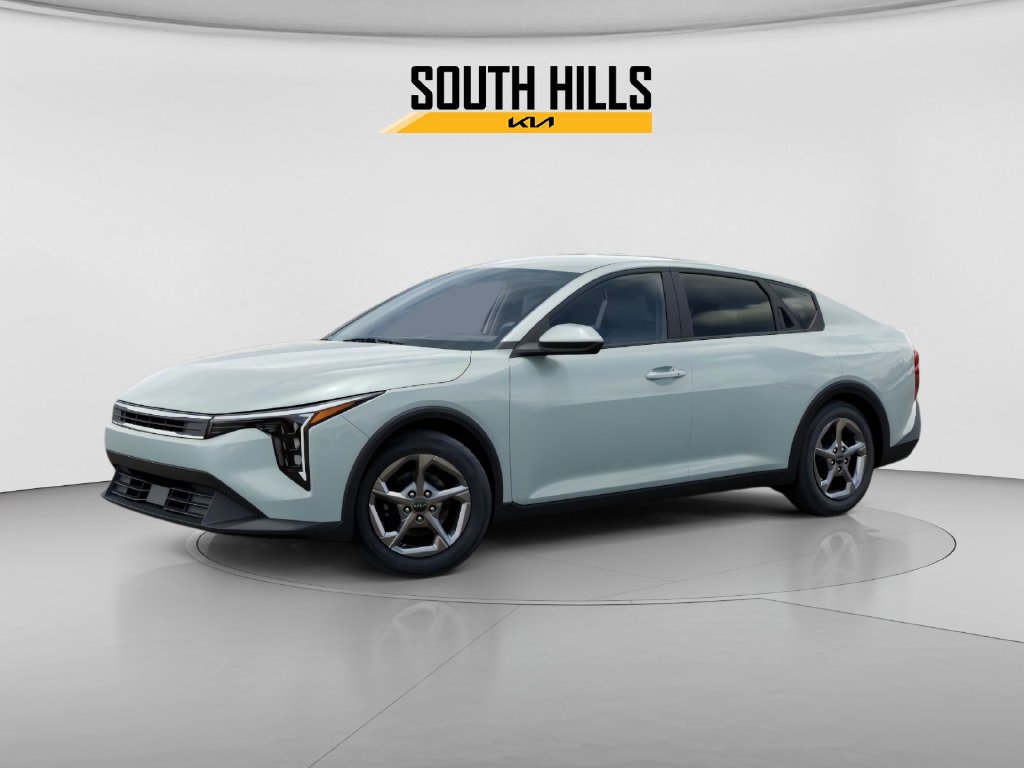 New 2027 Kia K4 FWD image 3